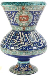A PAIR OF THEDORE DECK PORCELAIN VASES IN THE MAMLUK GLASS MOSQUE LAMP STYLE, 19TH CENTURY, FRANCE - Image 2