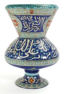 A PAIR OF THEDORE DECK PORCELAIN VASES IN THE MAMLUK GLASS MOSQUE LAMP STYLE, 19TH CENTURY, FRANCE