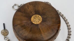 DE ST. LEU, DANIEL, LONDON, A COACH CLOCK WITH THREE CASES, FOR OTTOMAN MARKET, 1785 - Image 2